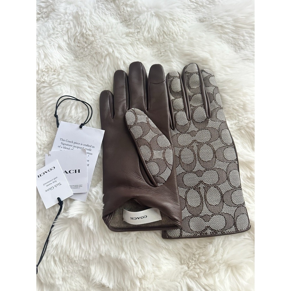 NWT Coach Womens Signature Jacquard And Leather Tech Gloves size 7 OAK small